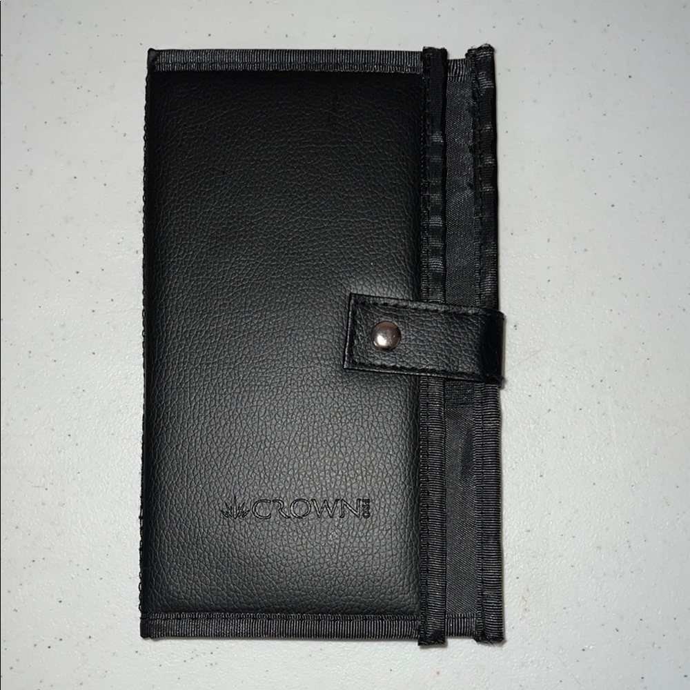 Crown Black Leather Makeup Brush Holder